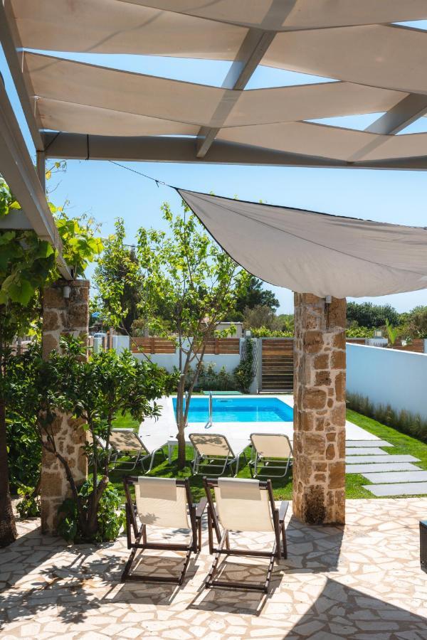 Issos Beach Villa Línia Exteriér fotografie