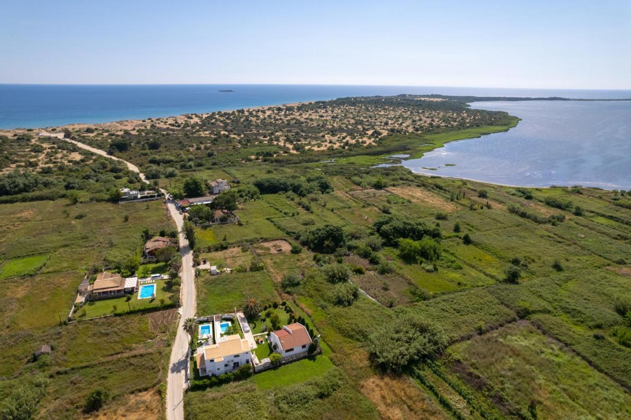 Issos Beach Villa Línia Exteriér fotografie